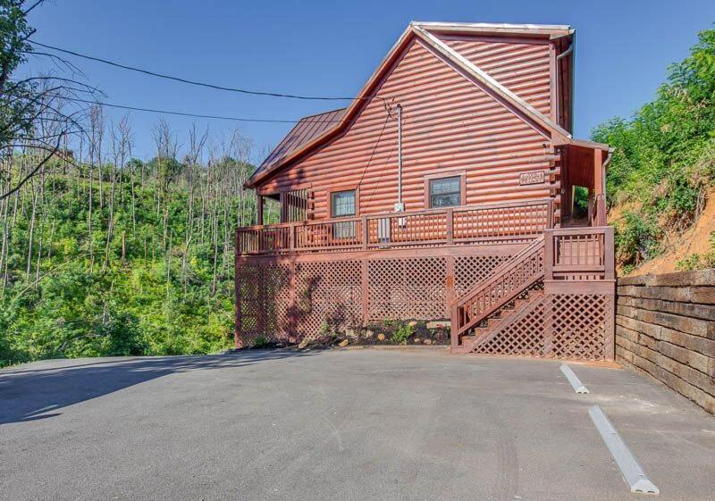 The Buckhorn By Stony Brook Cabins Гетлинбург Екстериор снимка