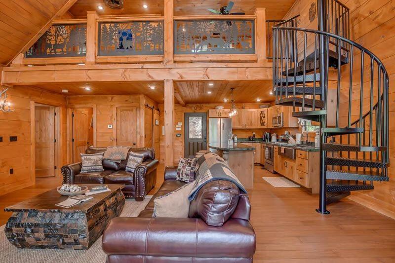 The Buckhorn By Stony Brook Cabins Гетлинбург Екстериор снимка
