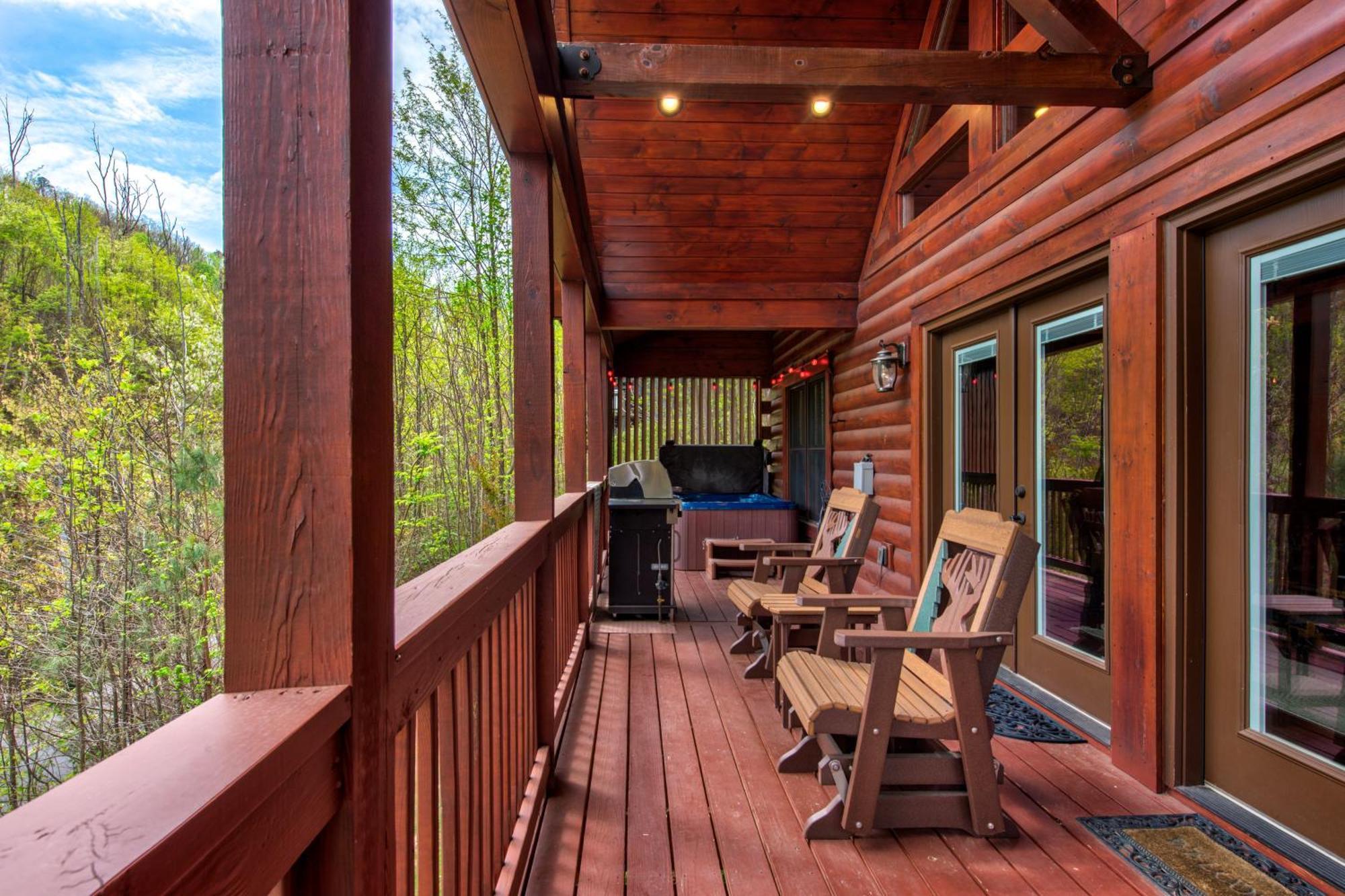 The Buckhorn By Stony Brook Cabins Гетлинбург Екстериор снимка